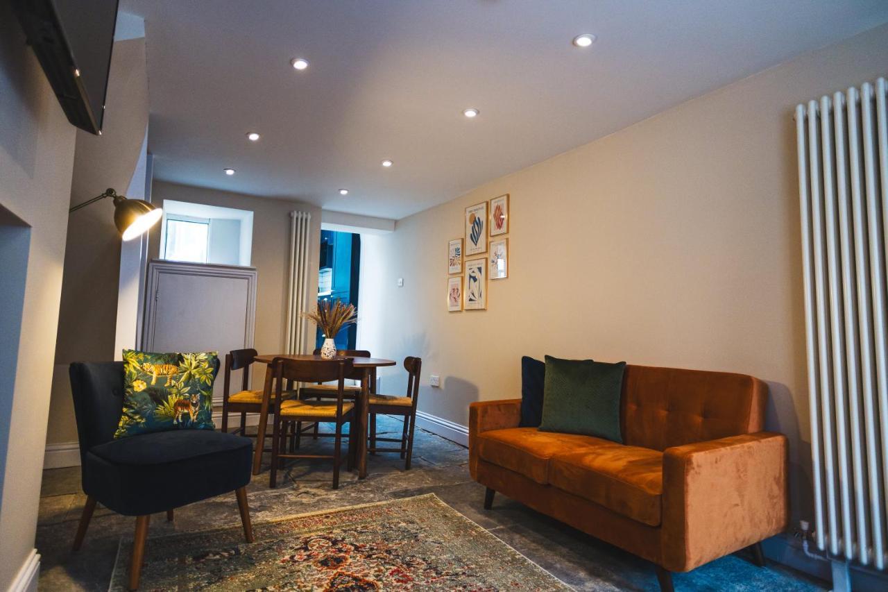 Cathys Cottage, Sun Trap Patio, Modern 3 Bed, Central, Parking Crewkerne Luaran gambar